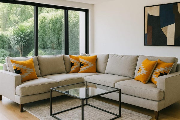 VILLATYYNY KELTAINEN